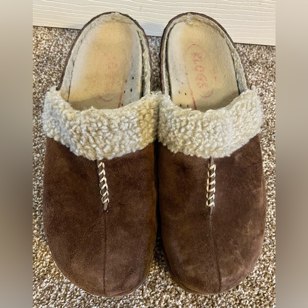 Klogs Suede Clogs Shoes Women’s Size 7M Brown Suede Faux Fur Lining Slip On